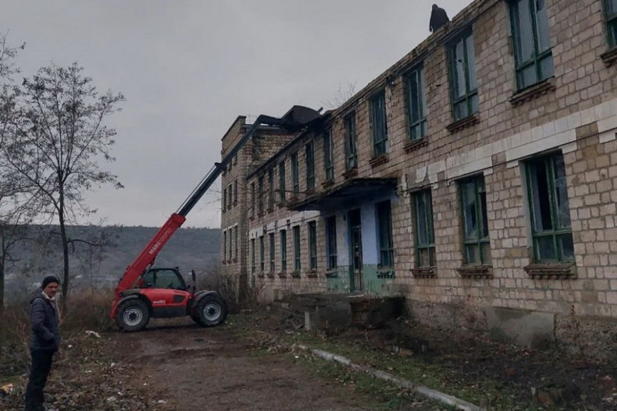 Новая жизнь для старой школы. В Дезгинже реализуется масштабный проект