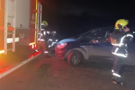 Помогли и напоили чаем: в Вулканештах машину иностранцев вытащили из грязи