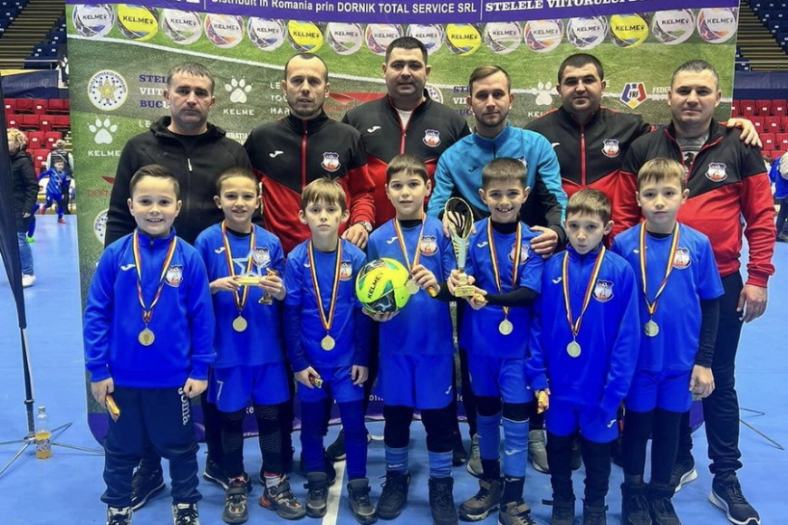 "Повысили свое мастерство": юные футболисты "Огузспорта" стали четвертыми в Румынии