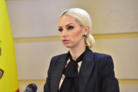 "Судье указывает Литвиненко, а ему – Санду": домашний арест депутата Таубер вновь продлили