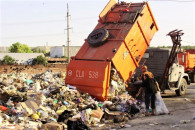 Централизованный вывоз мусора в Гагаузии: правительство подписало договор с ЕБРР