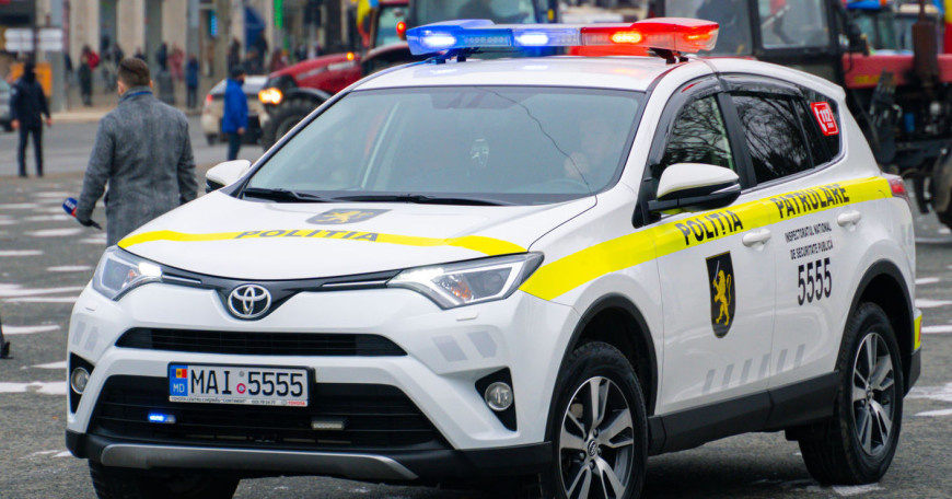 Полицейские в Молдове будут останавливать авто только в случае явного нарушения ПДД