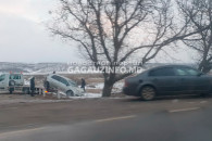 ДТП в Кирсово: машина "улетела" в кювет