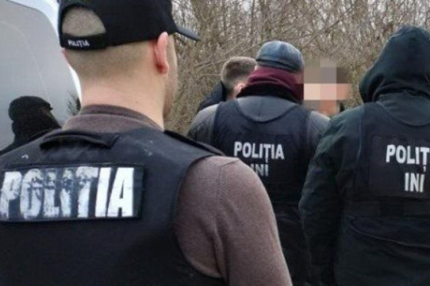Обыски по делу об отмывании денег: что говорят прокуроры?
