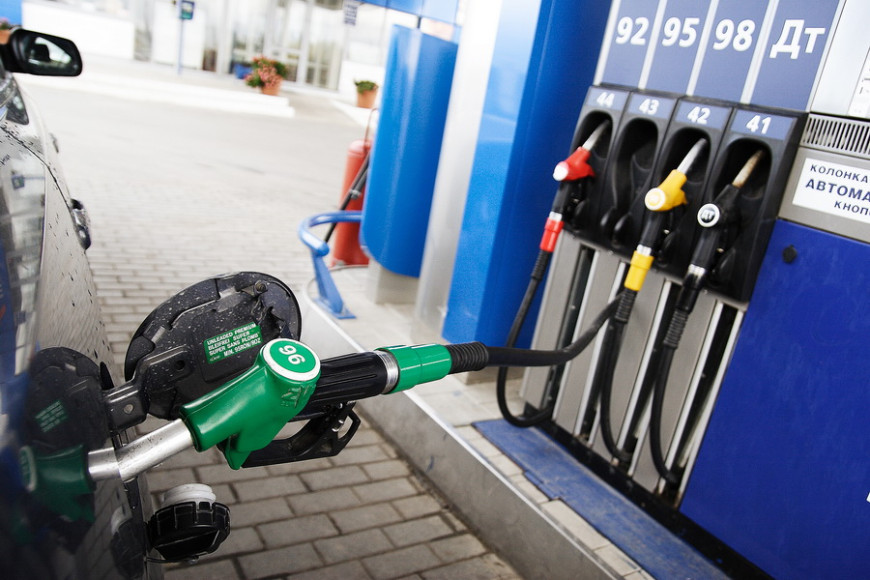 Автомобильное топливо в Молдове продолжает дорожать