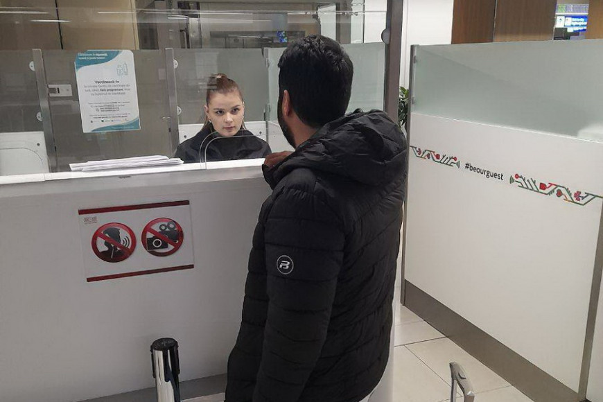 В аэропорту Кишинева задержали иностранца, дважды использовавшего фальшивые документы