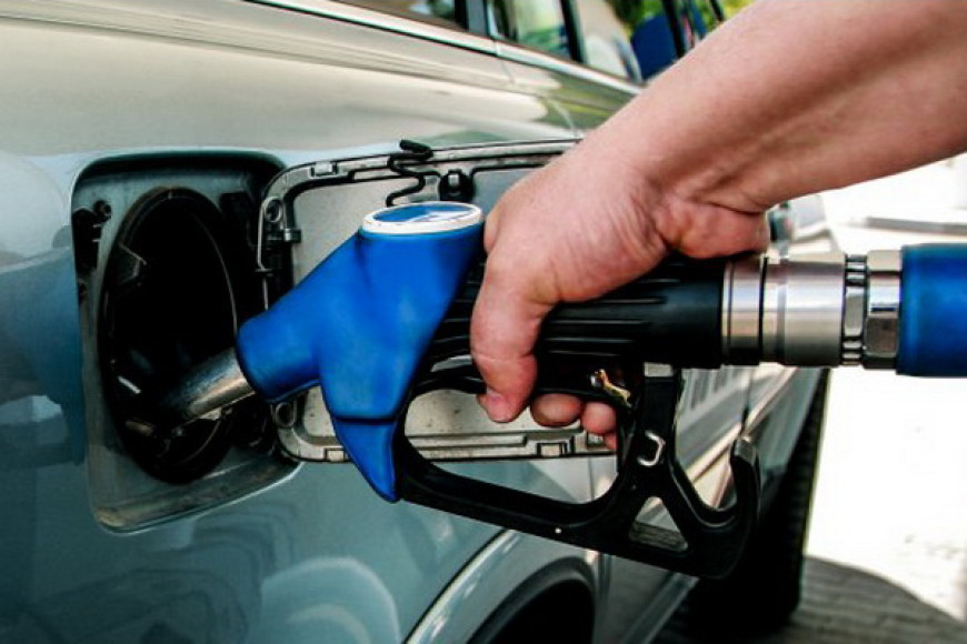 Бензин и "солярка" в Молдове вновь дорожают