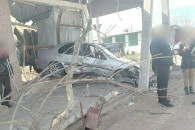 ДТП в Кицканах: машина сбила пожилую женщину и врезалась в магазин