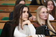 Жить и работать в динамично развивающемся регионе: что предлагают власти Гагаузии молодым врачам?