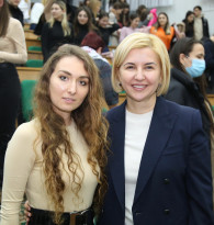 Жить и работать в динамично развивающемся регионе: что предлагают власти Гагаузии молодым врачам?