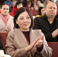 "Культура несет мир в наши дома". Ансамблю "Дюз-Ава" во Флорештах аплодировали стоя