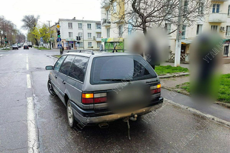 В Бендерах машина сбила ребенка; момент ДТП попал на видео