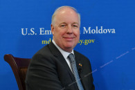 "Независимо от результатов выборов": посол США рассказал о сотрудничестве с Гагаузией
