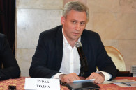Тодуа о внесении евроинтеграции в Конституцию: В таких случаях проводят референдум