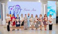 «Сила матери сильнее законов природы». Ирина Влах вручила медали многодетным семьям Гагаузии