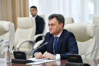 Премьер Речан назвал помощь пенсионерам из Гагаузии "неуместным подарком"