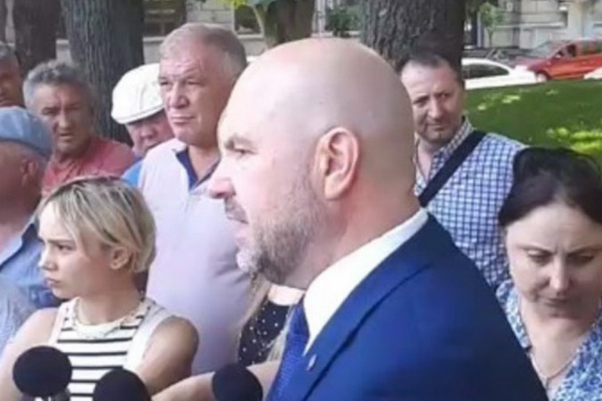 Рев тракторов и обещания Боли: протест фермеров у правительства продолжается
