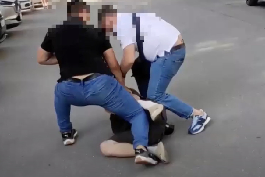 В Молдове задержали мошенников, вымогавших деньги по схеме "родственник попал в ДТП"