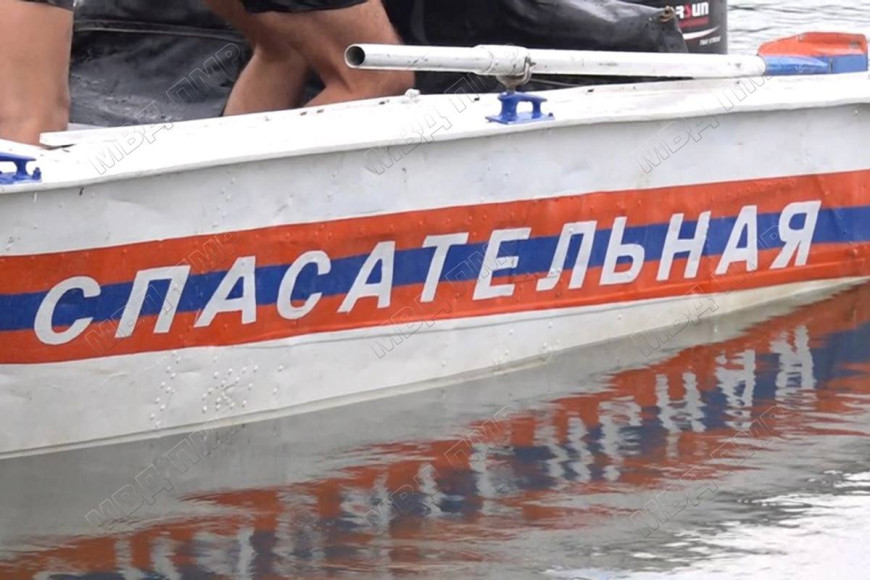 Нырнув, едва не сломал шею. Трагедией мог закончиться семейный отдых на Днестре
