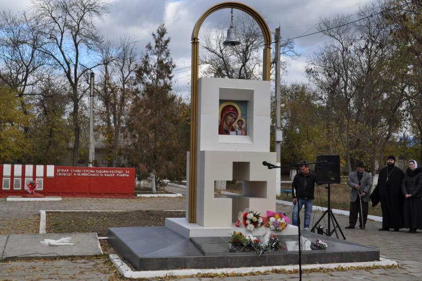 В чадыр-лунгском парке восстанавливают памятник участникам Первой мировой войны