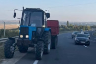 ДТП в Оргееве: автомобиль столкнулся с трактором. Полицию вызывать не стали