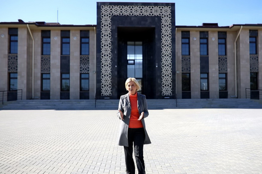 "Перестаньте лицемерить": Ирина Влах призвала Речана открыть уже построенный колледж в Комрате