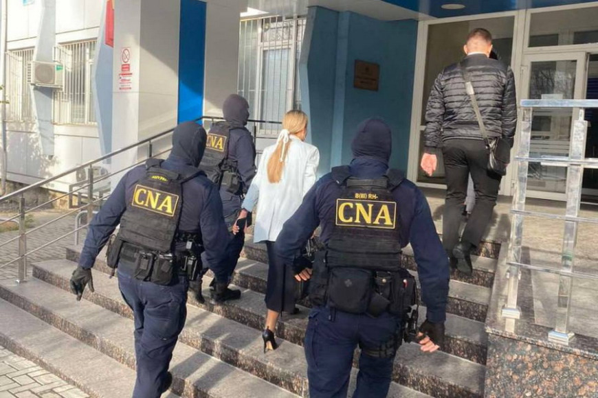 Прокуроры по борьбе с коррупцией проводят обыски в суде сектора Буюканы: что об этом известно?