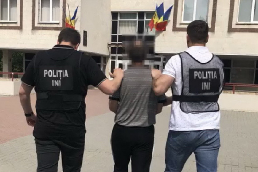 В Молдове учитель сексуально эксплуатировал своих детей. Что ему грозит