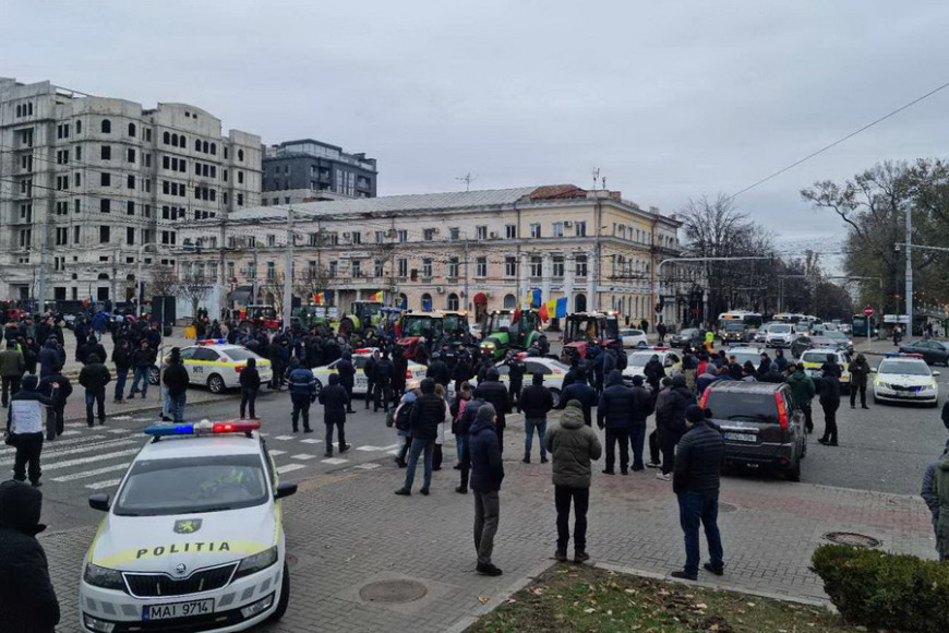 Фермеры возобновляют протесты в центре Кишинева