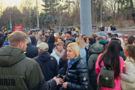 "Это только начало". Ирина Влах поддержала протестующих в Кишиневе врачей