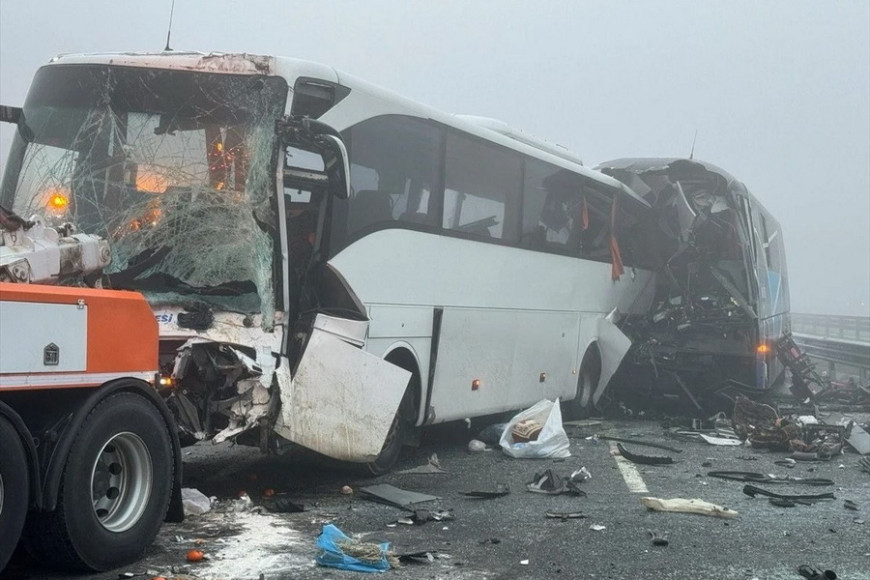 Массовое ДТП в Турции: погибли 11 человек, 57 ранены