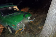 Пытался протаранить дерево: в Приднестровье у пьяного водителя нашли поддельные права