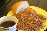 Ледяная вода, горячие блюда и вино: как прошли Крещенские купания в Комрате
