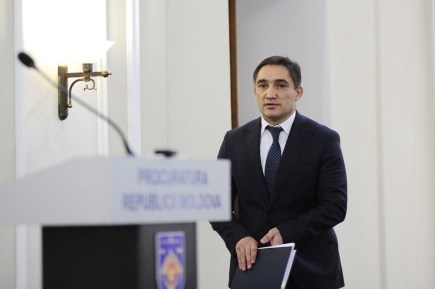 Суд ответил на требование Александра Стояногло приостановить указ об его увольнении