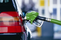 Еще один рост цен на топливо в Молдове: какова цена в выходные дни?