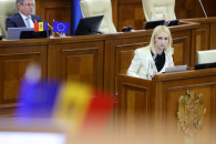 Молдавские депутаты сняли иммунитет с Марины Таубер
