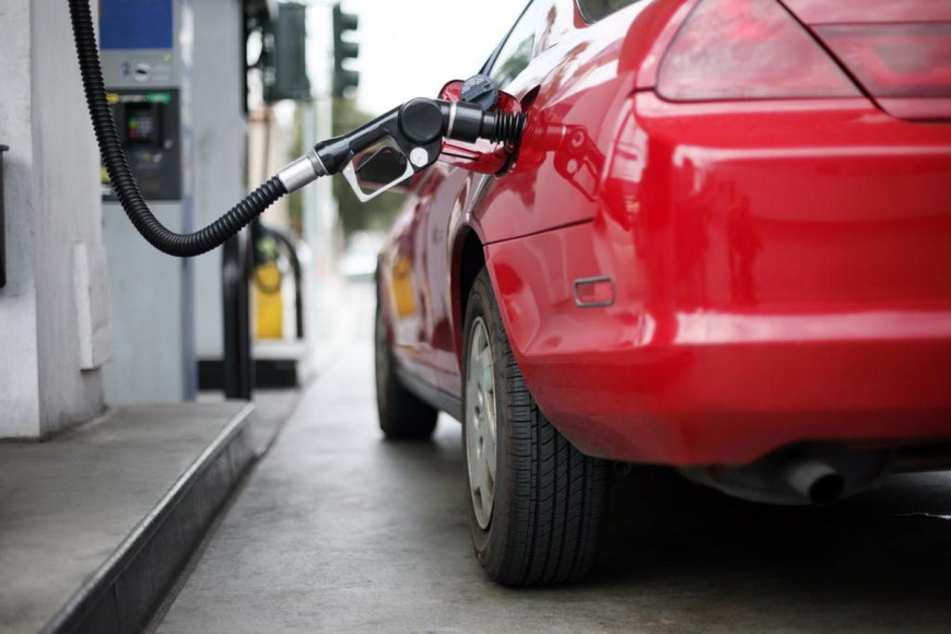 Цены на топливо на стыке марта-апреля назвали в НАРЭ