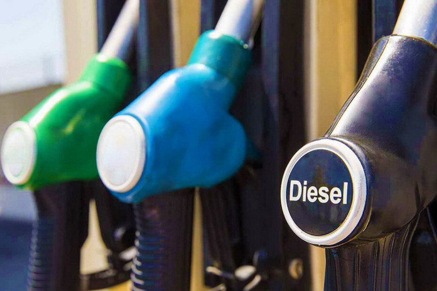 Бензин стабилен, дизтопливо снижается в цене