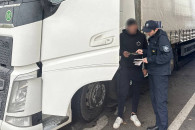 В Кагуле задержали дальнобойщика из Украины: "купил" права за 500 евро