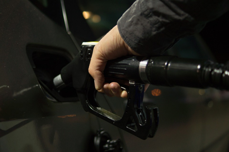 Какими будут цены на топливо в пятницу, ответили в НАРЭ