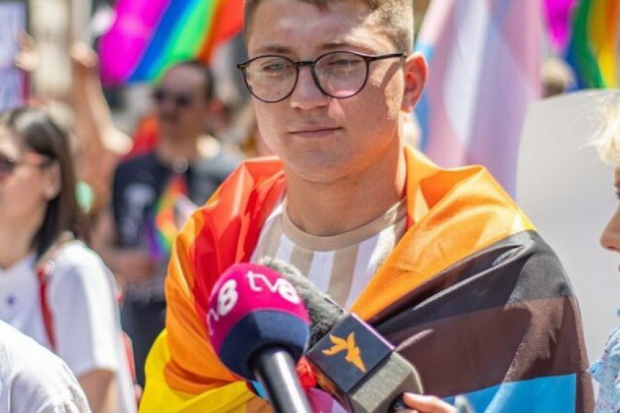 "Отрежу ноги и убью за то, что ты п…с". ЛГБТ-сообщество приветствует приговор жителю Молдовы