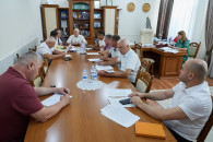Прерванное заседание НСГ возобновят лишь на следующей неделе