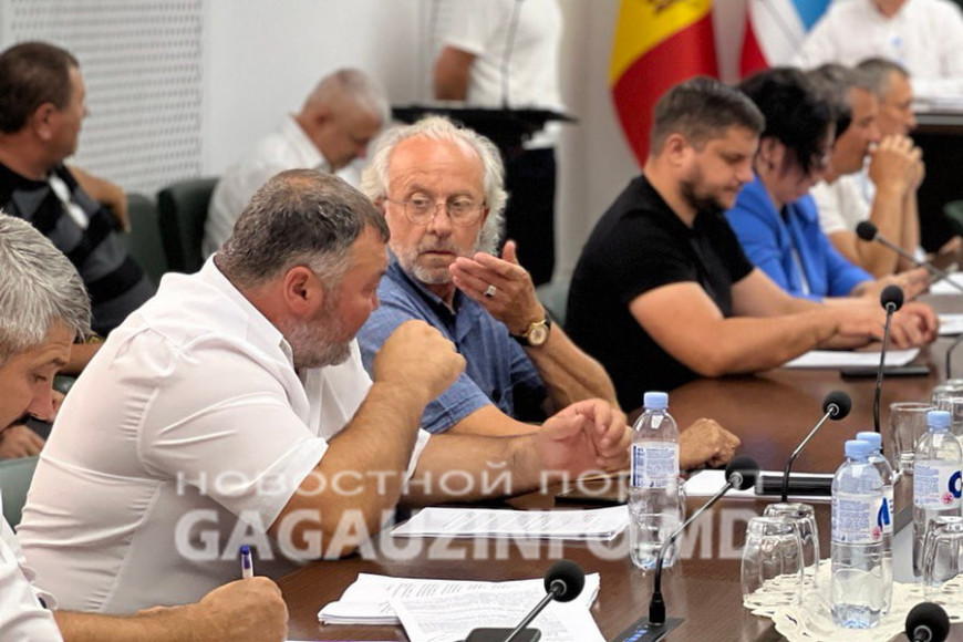 Увольнение Петра Фазлы: это "попытка вытереть ноги о депутатов НСГ"