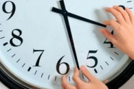 Украина отменила перевод часов на зимнее и летнее время