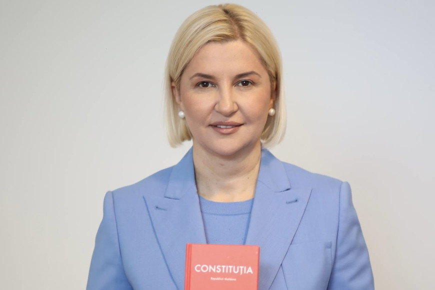 «Верх цинизма и лицемерия»: Как PAS уничтожает Конституцию Молдовы, рассказала Ирина Влах