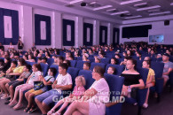 Сразу два спектакля подставили в Комрате актеры тираспольского театра