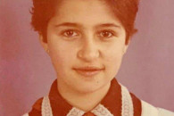 Политики тоже были детьми. Ирина Влах опубликовала свою школьную фотографию