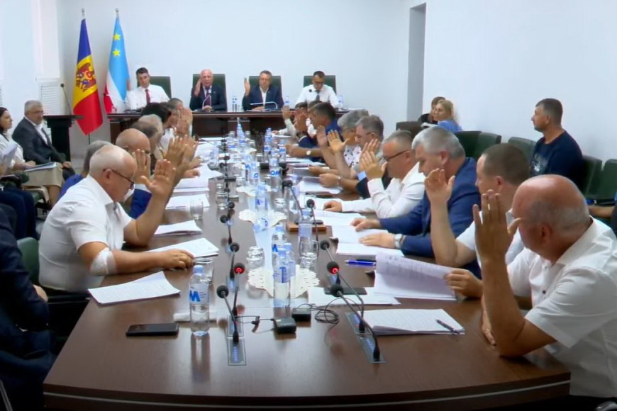 Законопроект НСГ в парламент страны: в паспорт добавят отчество?