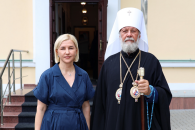 "Их молчание - предательство молдавского народа". Ирина Влах о попытках властей запретить церковь