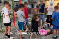 ЧП на детской площадке в Комрате: девочка сломала руку